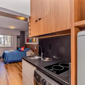 210 Apartamento